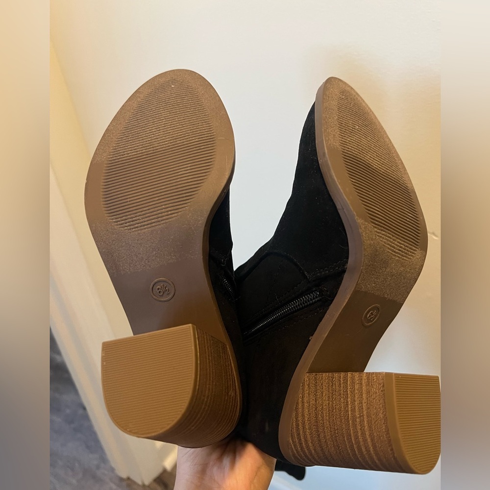 Black Womens Boots - Picture 5 of 6